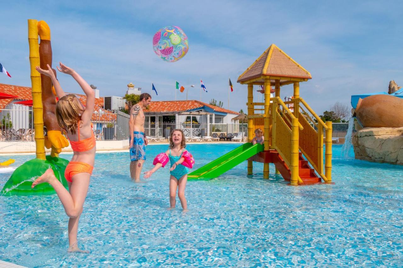 Camping Paradis Sol A Gogo Hotell Saint-Hilaire-de-Riez Exteriör bild